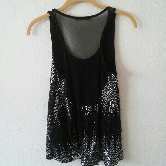 Black & Silver Sequin Tank - Picture 3 of 4
